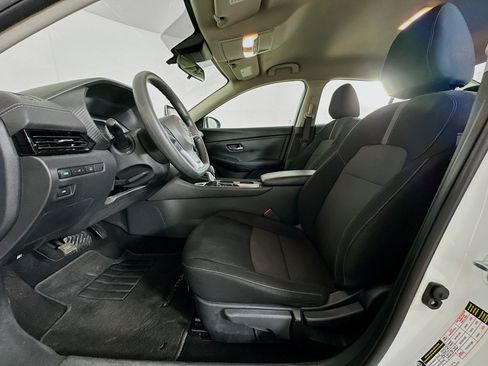 Used 2023 Nissan Sentra SV image 13