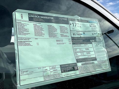 New 2025 Lincoln Navigator Reserve image 14