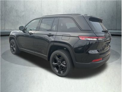 New 2025 Jeep Grand Cherokee Altitude