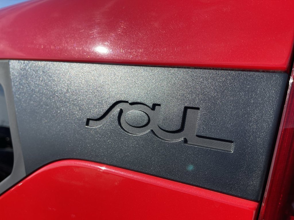 Used 2021 Kia Soul LX FWD image 5
