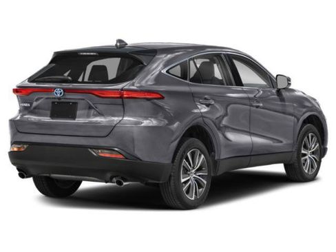 Certified 2023 Toyota Venza LE image 2