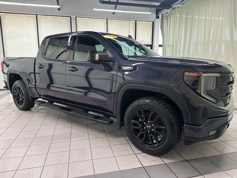 Certified 2023 GMC Sierra 1500 Elevation w/ Elevation Premium Package AWD/4WD image 3