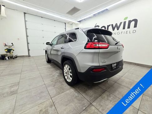 Used 2015 Jeep Cherokee Limited AWD/4WD image 3