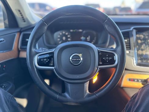 Used 2021 Volvo XC90 T8 Inscription Expression w/ Protection Package Premier image 6