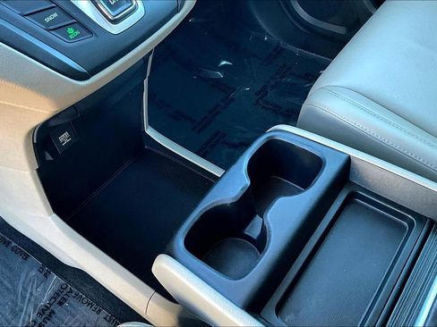 Used 2019 Honda Odyssey EX-L image 17