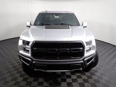 Used 2018 Ford F150 Raptor w/ Equipment Group 802A Luxury image 6