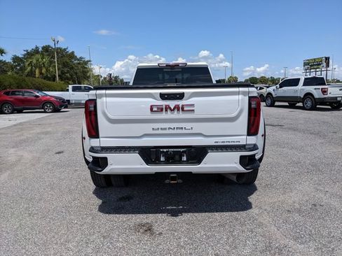 Used 2025 GMC Sierra 3500 Denali w/ Denali Reserve Package AWD/4WD image 5