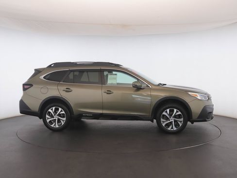 Used 2021 Subaru Outback Limited AWD/4WD image 21