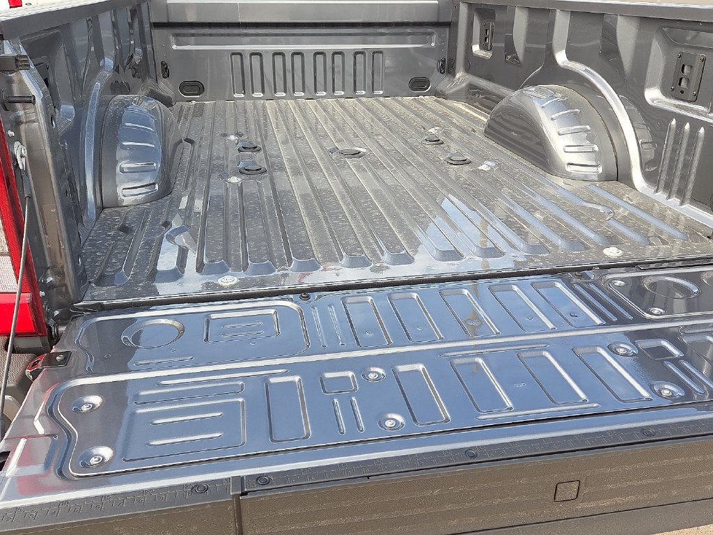 New 2027 Ford F450 Platinum w/ FX4 Off-Road Package AWD/4WD image 19