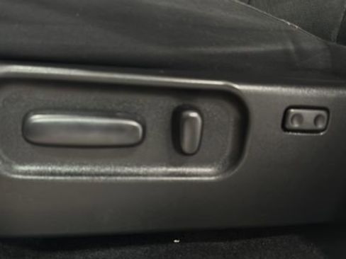 Used 2021 Toyota Tacoma SR5 w/ Trail Edition image 22