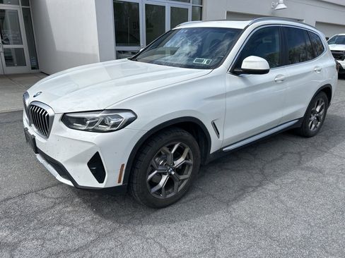 Used 2022 BMW X3 xDrive30i w/ Premium Package 2 AWD/4WD image 1