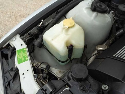 Used 1999 BMW M3 Coupe image 30