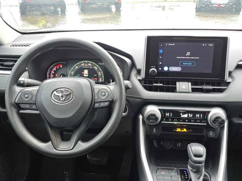 Certified 2025 Toyota RAV4 XLE image 22