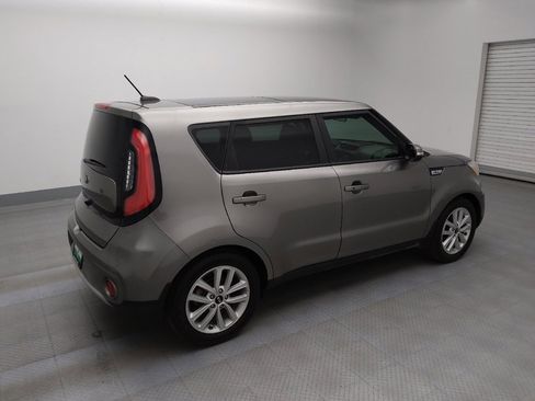 Used 2019 Kia Soul + w/ Primo Package image 10