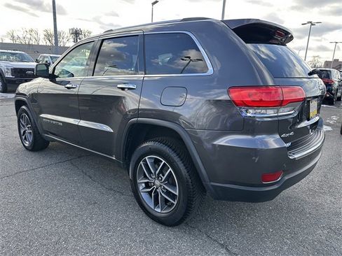 Used 2018 Jeep Grand Cherokee Limited image 7