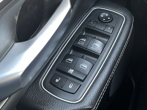 Used 2021 RAM 1500 Rebel image 11