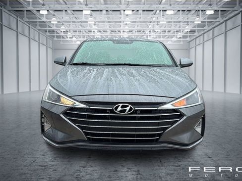 Used 2019 Hyundai Elantra SE w/ Cargo Package image 8