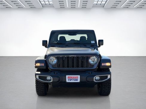 New 2026 Jeep Gladiator Sport AWD/4WD image 7