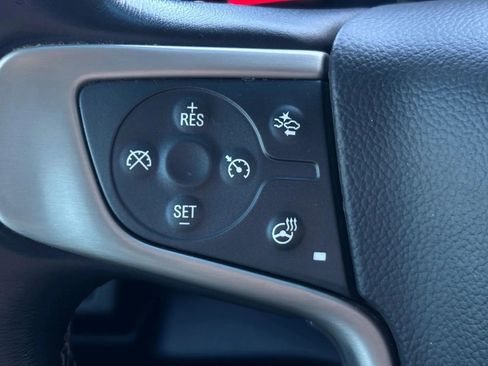 Used 2020 GMC Yukon Denali w/ Denali Premium Package image 15