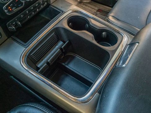 Used 2018 RAM 2500 Laramie w/ Sport Appearance Group image 31