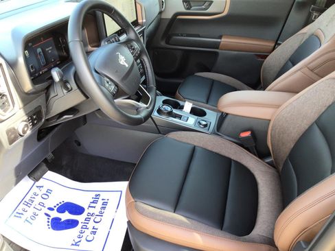 New 2026 Ford Bronco Sport Outer Banks AWD/4WD image 2