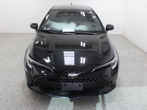 Used 2025 Toyota Corolla SE FWD image 3
