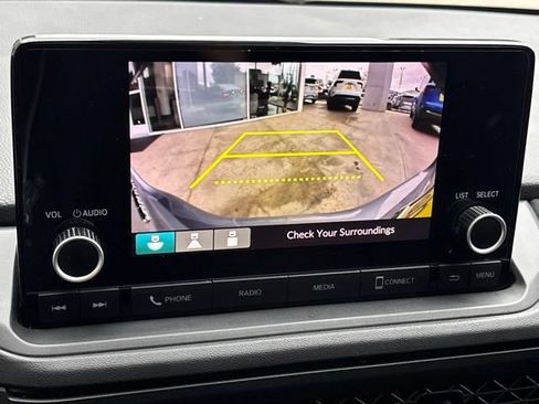 Used 2023 Honda Accord LX image 22