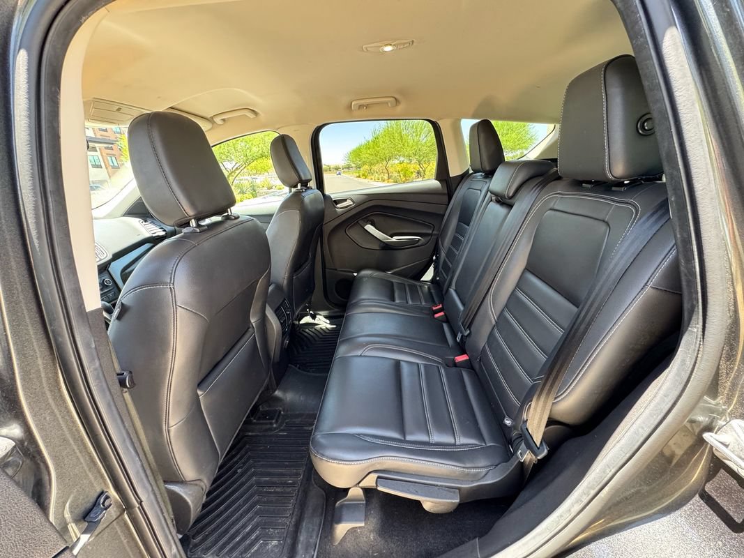 Used 2019 Ford Escape SEL AWD/4WD image 10