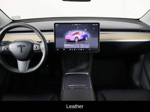 Used 2023 Tesla Model Y Long Range image 11
