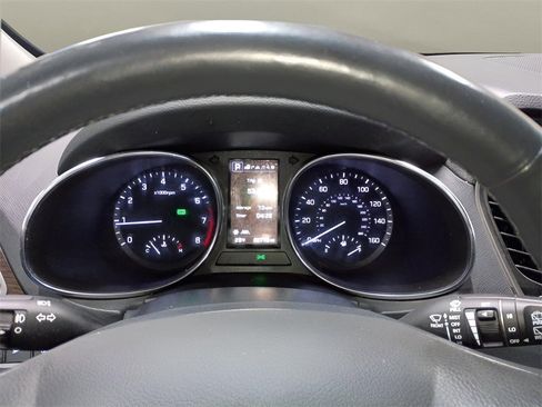 Used 2017 Hyundai Santa Fe Sport w/ 2.0T Ultimate Tech Package 05 image 12