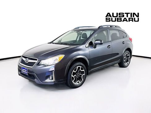 Used 2016 Subaru Crosstrek 2.0i Limited AWD/4WD image 3