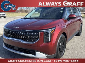 Used 2025 Kia Carnival video 1