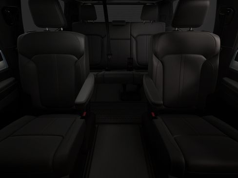 New 2026 Jeep Grand Wagoneer 2WD image 3