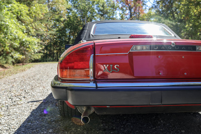 Used 1990 Jaguar XJS V12 Convertible RWD image 79