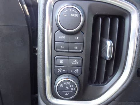 Used 2021 Chevrolet Silverado 1500 LTZ w/ Technology Package AWD/4WD image 16