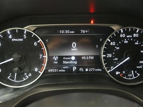 Used 2024 Nissan Rogue S AWD/4WD image 11