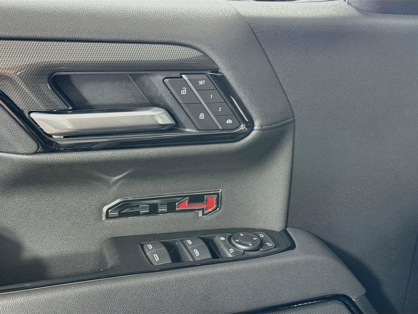 New 2026 GMC Sierra 1500 AT4 w/ AT4 Premium Package AWD/4WD image 12