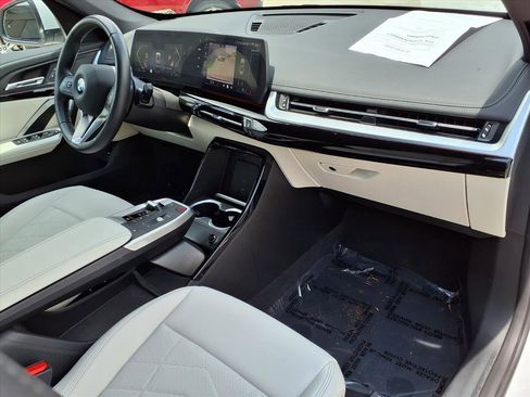Used 2026 BMW X1 xDrive28i AWD/4WD image 8