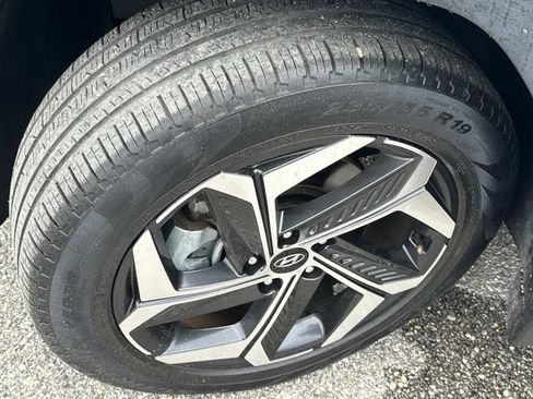 Used 2022 Hyundai Tucson SEL w/ Convenience + Premium Package AWD/4WD image 18