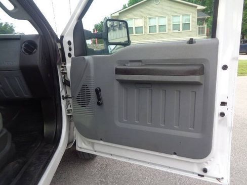 Used 2016 Ford F550 2WD Regular Cab Super Duty w/ Snow Plow Prep Package image 21