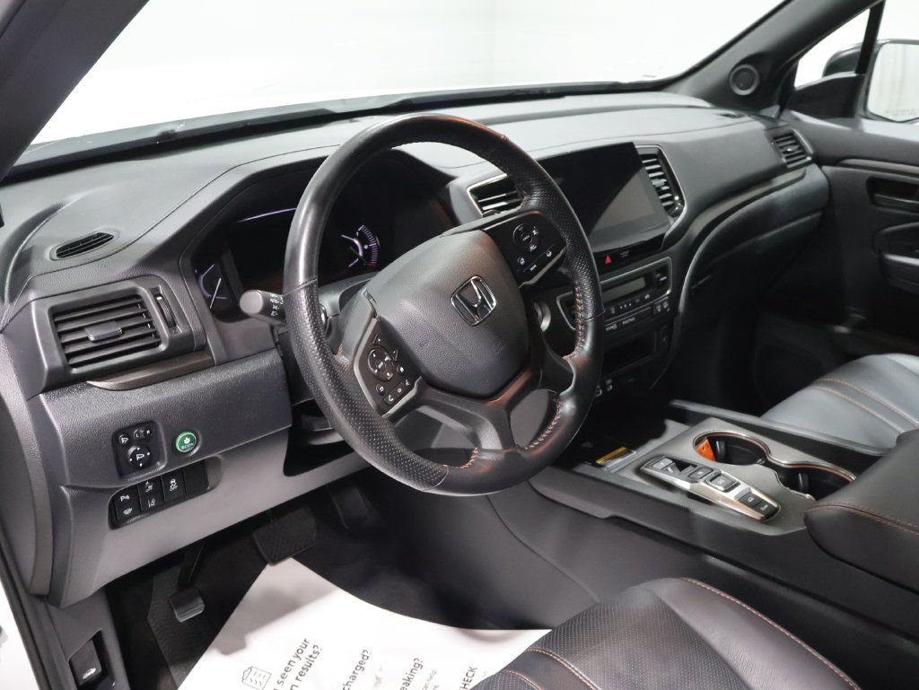 Used 2024 Honda Passport TrailSport image 16