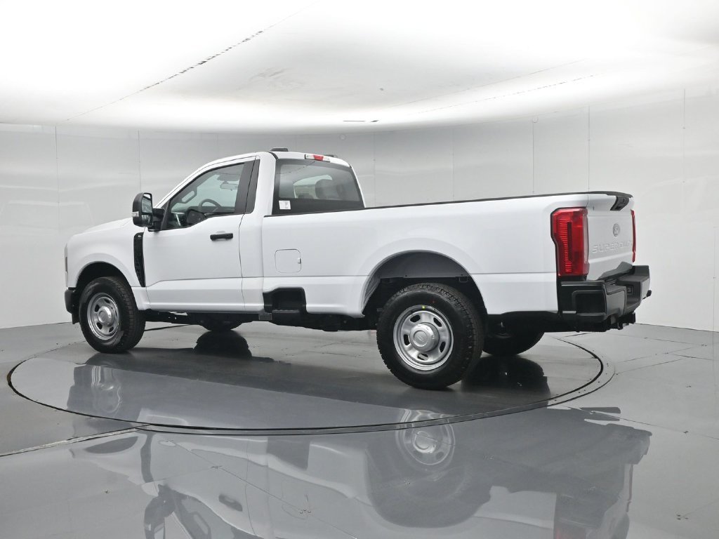 New 2027 Ford F350 XL w/ XL Chrome Package RWD image 6