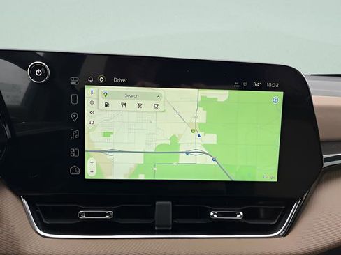 Certified 2025 Chevrolet Equinox ACTIV image 18