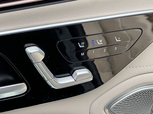 Used 2023 Mercedes-Benz EQS 450+ 4MATIC Sedan image 9
