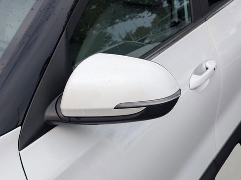 Certified 2021 Kia Seltos EX image 78