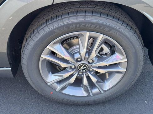Used 2026 Acura ADX FWD image 5