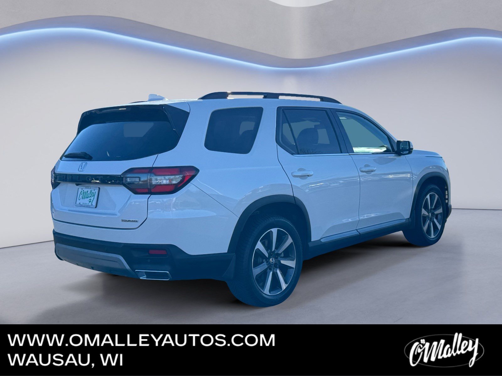 Used 2023 Honda Pilot Touring image 5