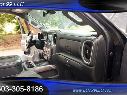 Used 2020 GMC Sierra 3500 Denali w/ Denali Ultimate Package AWD/4WD image 19