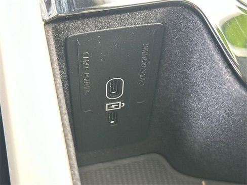 Used 2023 Volvo XC90 T8 Plus w/ Protection Package Premier image 42