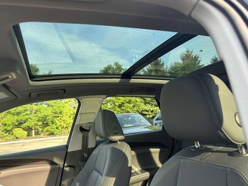 Certified 2025 Audi Q5 Premium w/ Convenience Package AWD/4WD image 21